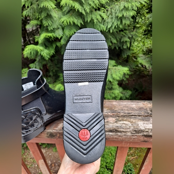 Hunter Black Quilted Chelsea Rain Boots Ankle Boots - Picture 6 of 8